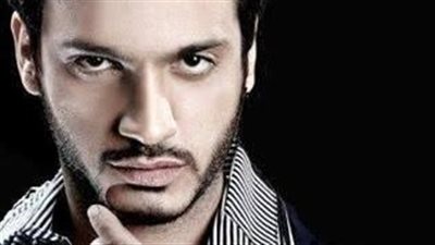 عاجل.. حبس المطرب إيساف 6 أشهر لضربه أستاذًا وضابطًا بالمعاش 