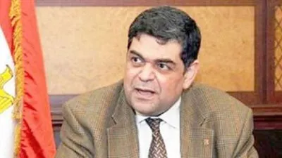 وزير الصحة الأسبق: أغلب حالات كورونا مؤخرا لديها أعراض بالجهاز الهضمي 