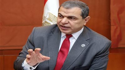 إلغاء إقامات العمالة شرط إنهاء التصاريح للمنقطعين عن العمل بالخارج أكثر من 6 أشهر بالإمارات