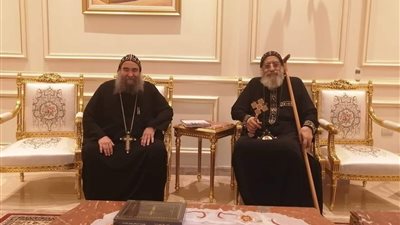 البابا تواضروس يستقبل أسقف أسيوط