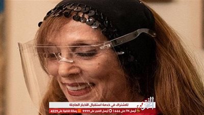 نانسي عجرم تعلق على زيارة مكارون لفيروز والجمهور 