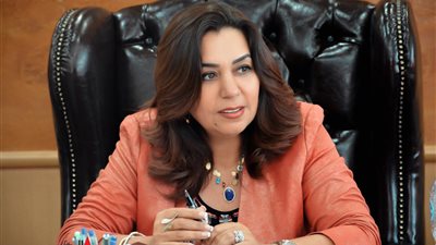 محافظ دمياط: عمارات رأس البر تعدت على أملاك الدولة (فيديو)