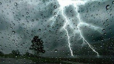 من الأربعاء للجمعة.. طقس ناري وأمطار تصل لحد السيول