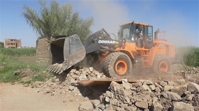 إزالة 29 حالة تعدٍ بمركزي كوم أمبو وإدفو في أسوان