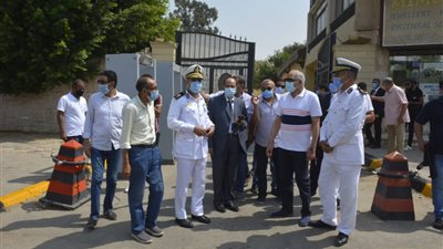 محافظ الجيزة يتفقد موقع إجراء قرعة كأس العالم لكرة اليد 2021