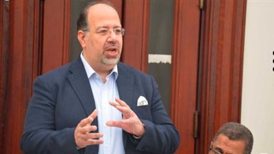 وليد العطار: 23 كأسًا مفقودًا من مقتنيات اتحاد الكرة المصري