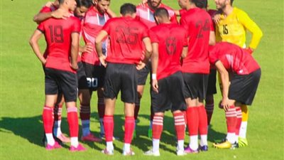 الحمام يواجه فاركو وديا