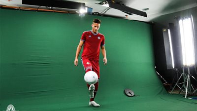 بيراميدز يكشف عن صور تقديم رمضان صبحي