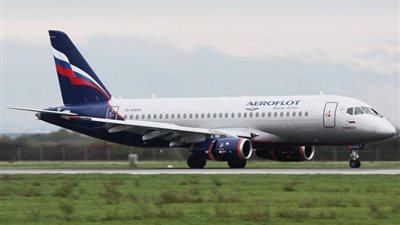 سفير القاهرة بموسكو: مصر خامس دولة تستأنف حركة الطيران (فيديو)