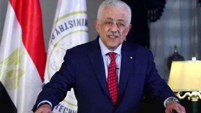 وزير التعليم: 