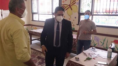 نائب محافظ بني سويف يطمئن على تطبيق اجراءات كورونا لجان إعادة الشيوخ