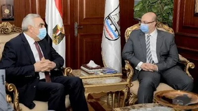 محافظ بني سويف يستقبل السفير العراقي: لدينا 3 جامعات مميزة (صور)