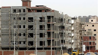 كيف تدخلت الحكومة لتخفيض قيمة التصالح في مخالفات البناء؟