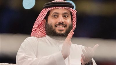 عاجل - تركي آل الشيخ يُهنيء الأهلي بالتتويج بالدوري