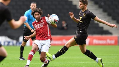 محمد النني ينهي تدريباته مع أرسنال لمواجهة فولهام بالبريميرليج 