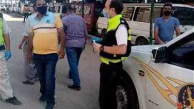 خلال يوم.. ضبط 1851 سائق نقل جماعي لعدم الالتزام بارتداء الكمامات
