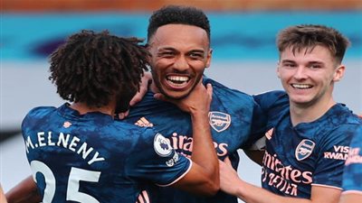 أوباميانج يحطم رقم محمد صلاح