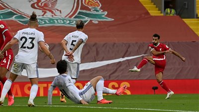 صلاح يحقق رقمًا قياسيًا بالدوري الإنجليزي بعد التسجيل في شباك ليدز يونايتد