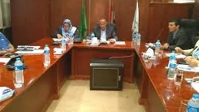 غرفة الجيزة: تزامن 