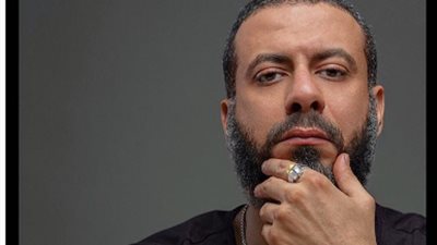 محمد فراج يفاجئ جمهوره بـ لوك جديد