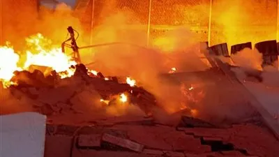 السيطرة على حريق شب في فندق تحت الإنشاء بحدائق الأهرام