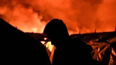 حريق جديد في مخيمات اللاجئين باليونان