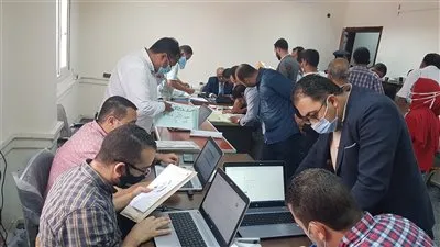 50 مرشحا لانتخابات النواب يتقدمون بأوراقهم للجنة الانتخابات بالفيوم