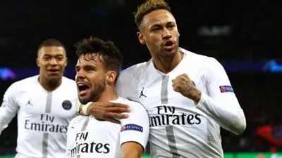 عاجل.. إصابة نجم باريس سان جيرمان بالرباط الصليبي