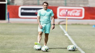 بعد التتويج بالدرع 42..  فايلر و7 نجوم 