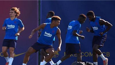 مفاجأة.. برشلونة يودع لاعب جديد خلال ساعات