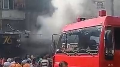 3 سيارات إطفاء للسيطرة على حريق شب بمحل للهواتف في إمبابة