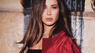 نانسي عجرم تروج لحفلتها الجديدة عبر تطبيق 