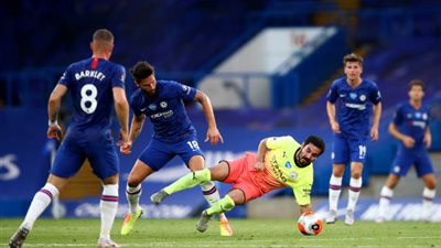 بعد ضم حارس رين.. تعرف على تشكيل تشيلسي الجديد