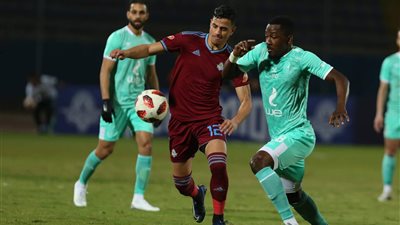 عاجل - بيراميدز يُعلن تعاقده مع قائد الأهلي
