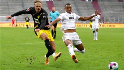 شاهد أهداف مباراة أوجسبورج وبوروسيا دورتموند في الدوري الألماني