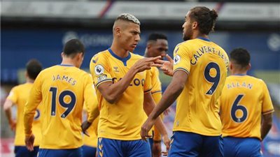 إيفرتون يحقق إنجاز غائب منذ 1994