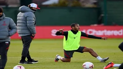 ليفربول يرفض حل أزماته بالصفقات