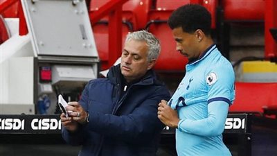 جوزيه مورينيو يطرد نجم توتنهام من جنته