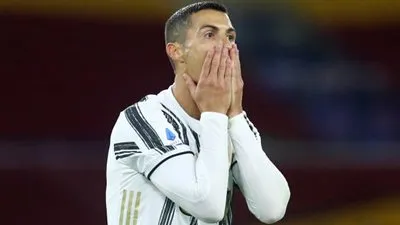 رونالدو: أرى مستقبلا مشرقا للغاية مع بيرلو