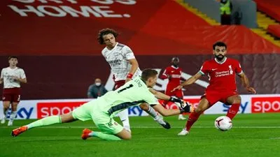 كلوب يدافع عن محمد صلاح ضد أرسنال