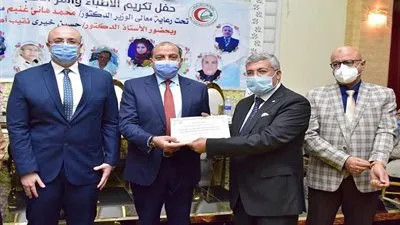 رئيس جامعة بني سويف: إعفاء أبناء 