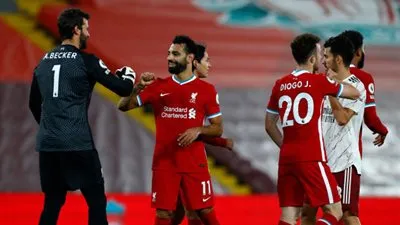 عاجل - إصابة زميل صلاح في ليفربول بفيروس كورونا