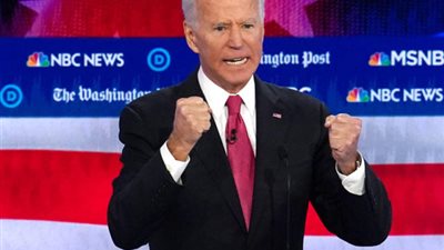 بايدن لـ ترامب: أنت مهرج وأسوأ رئيس للولايات المتحدة