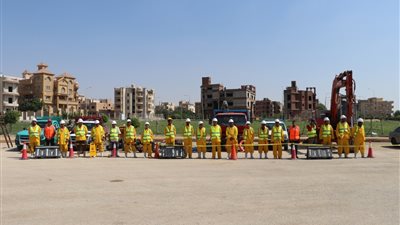  رئيس جهاز مدينة 6 أكتوبر يشهد اصطفاف المعدات استعدادا لاستقبال الشتاء