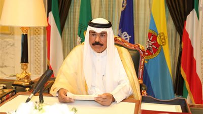 بكاء وإنجازات.. تفاصيل جلسة تسلم الشيخ نواف الأحمد الحكم في الكويت