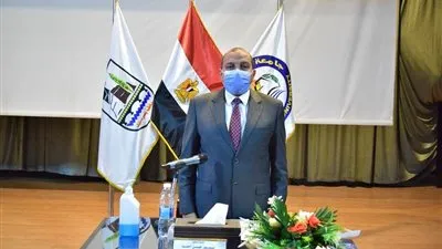 رئيس جامعة بني سويف يشكر 