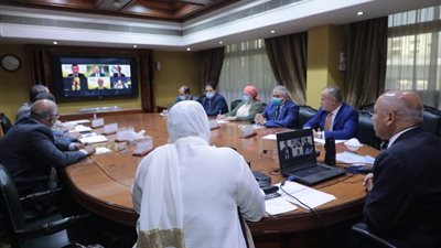 وزير النقل والسفير السنغافوري يبحثان التعاون في إدارة وتشغيل المحطة متعددة الأغراض بالإسكندرية