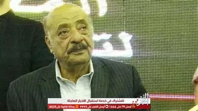 عقب تدهور حالته الصحية.. نقل فايق عزب للعناية المركزة