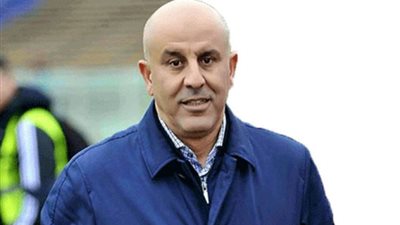 اتحاد بلعباس الجزائري يتعاقد مع المدرب بوغرارة 