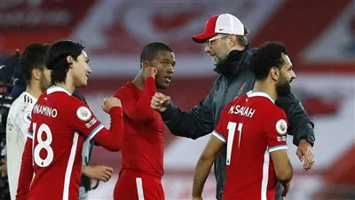 إبراهيم سعيد يعلق على هزيمة ليفربول التاريخية أمام أستون فيلا في الدوري الإنجليزي 